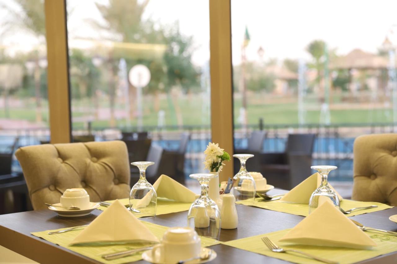 Swiss International Hotel Villas Unaizah - Al Qassim Eksteriør bilde